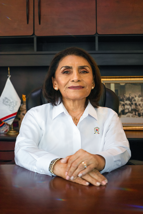 Dra. Anabela Lataban Campos